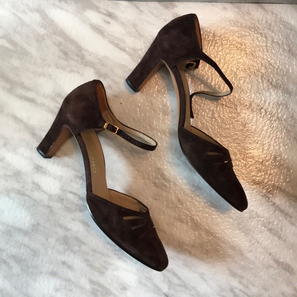 Salvatore Feeragamo Pumps - Picture 1 of 6